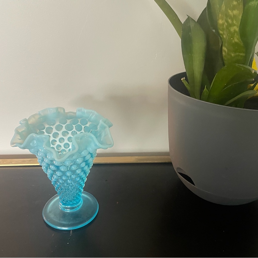 Vintage Blue Fenton Hobnail Glass Vase